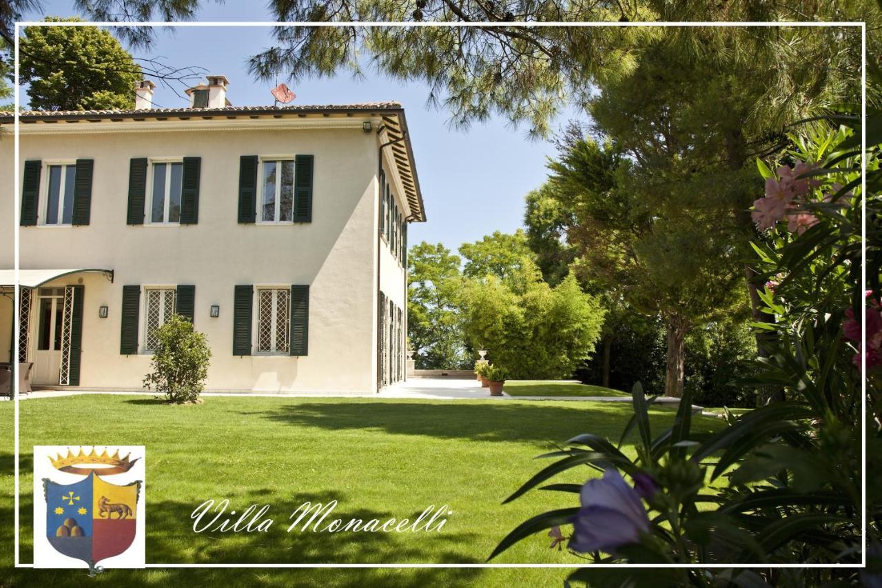פאנו Villa Monacelli B&B מראה חיצוני תמונה