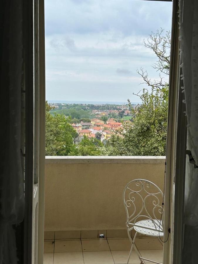 פאנו Villa Monacelli B&B מראה חיצוני תמונה